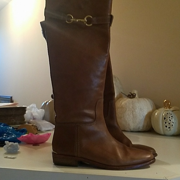 Boots - Picture 1 of 7